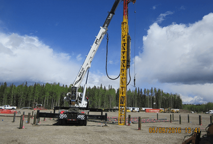 Truck with Drilling Rig